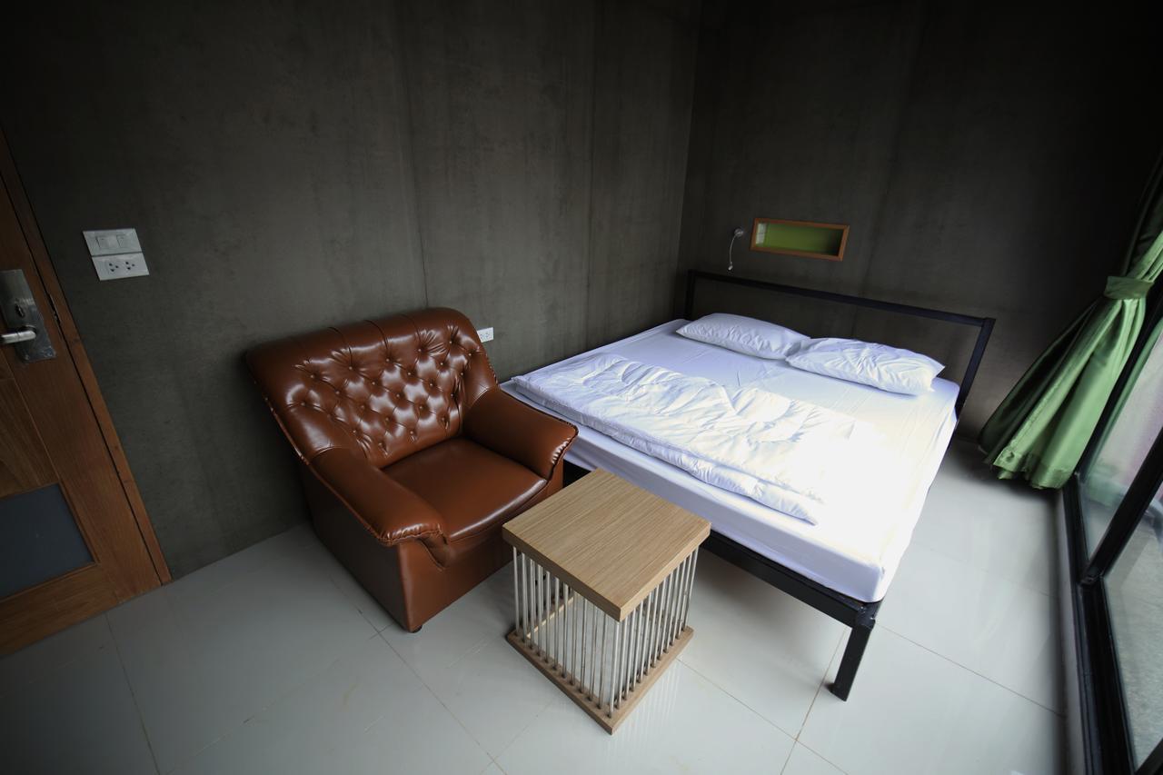 The Campus Hostel Bangkok Exteriör bild