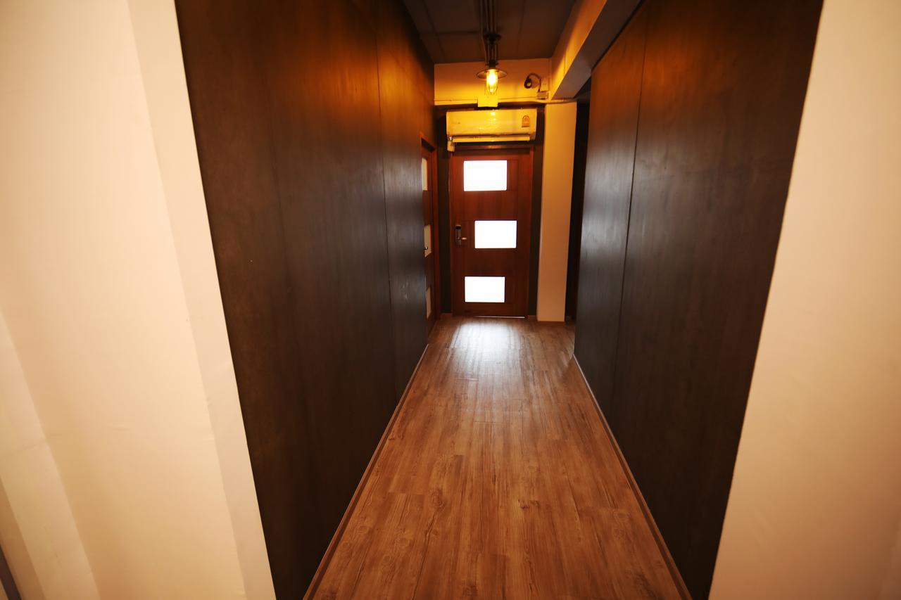 The Campus Hostel Bangkok Exteriör bild